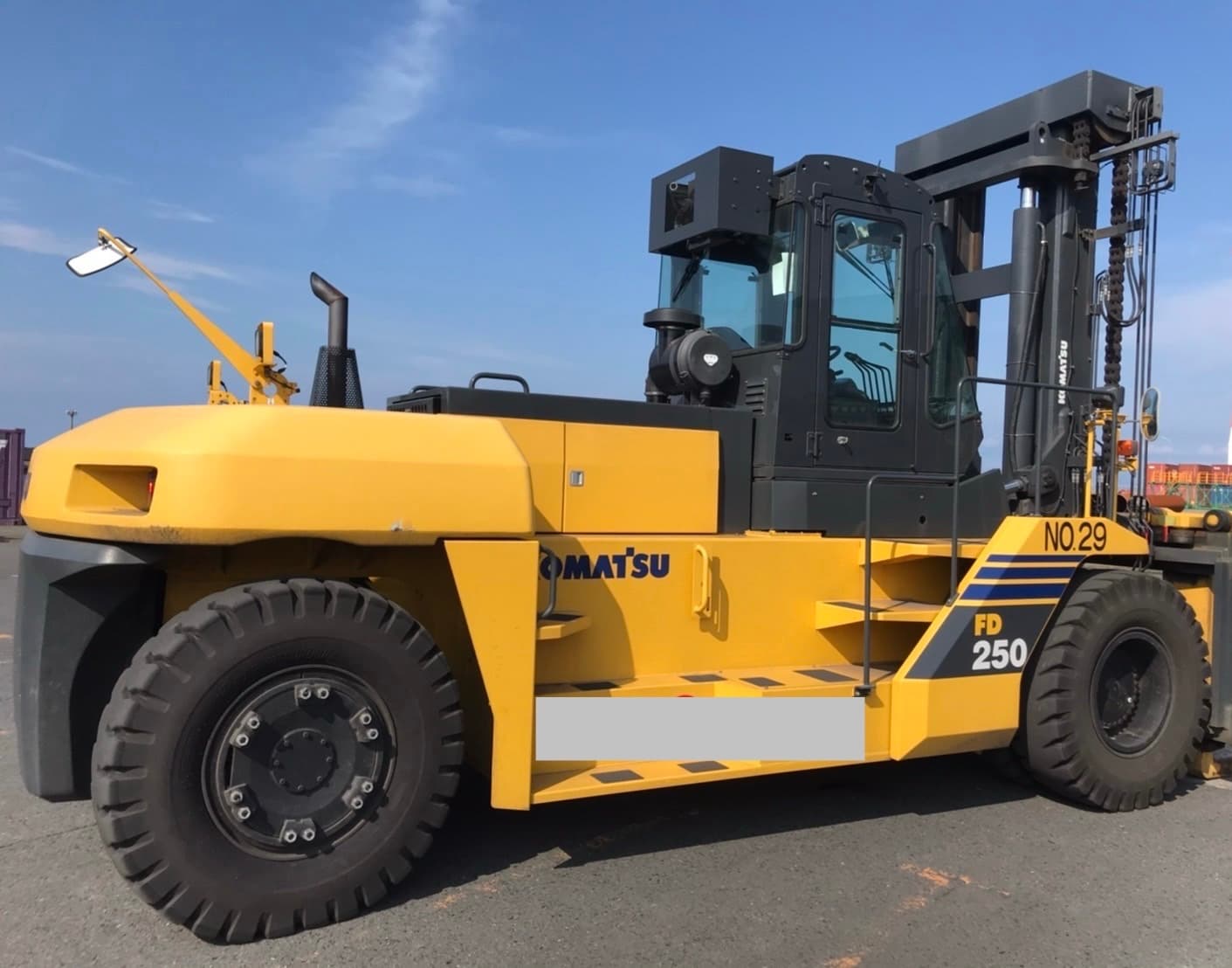 Komatsu FD 250 - Image 1